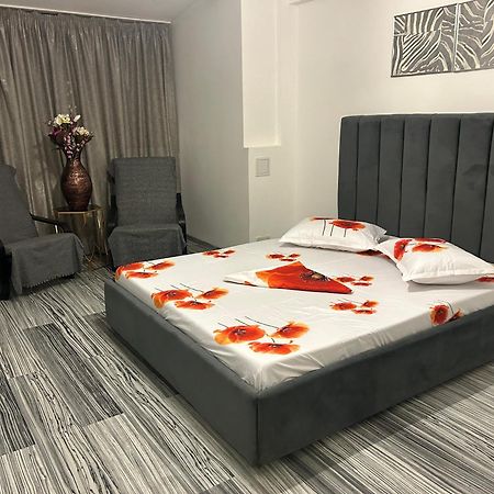 Enzso Residence Ap 2 Cam,Piata Natiunile Unite, Nr3-5,Bloc B2, Sc2, Et 1, Ap34 Bucureşti Eksteriør bilde